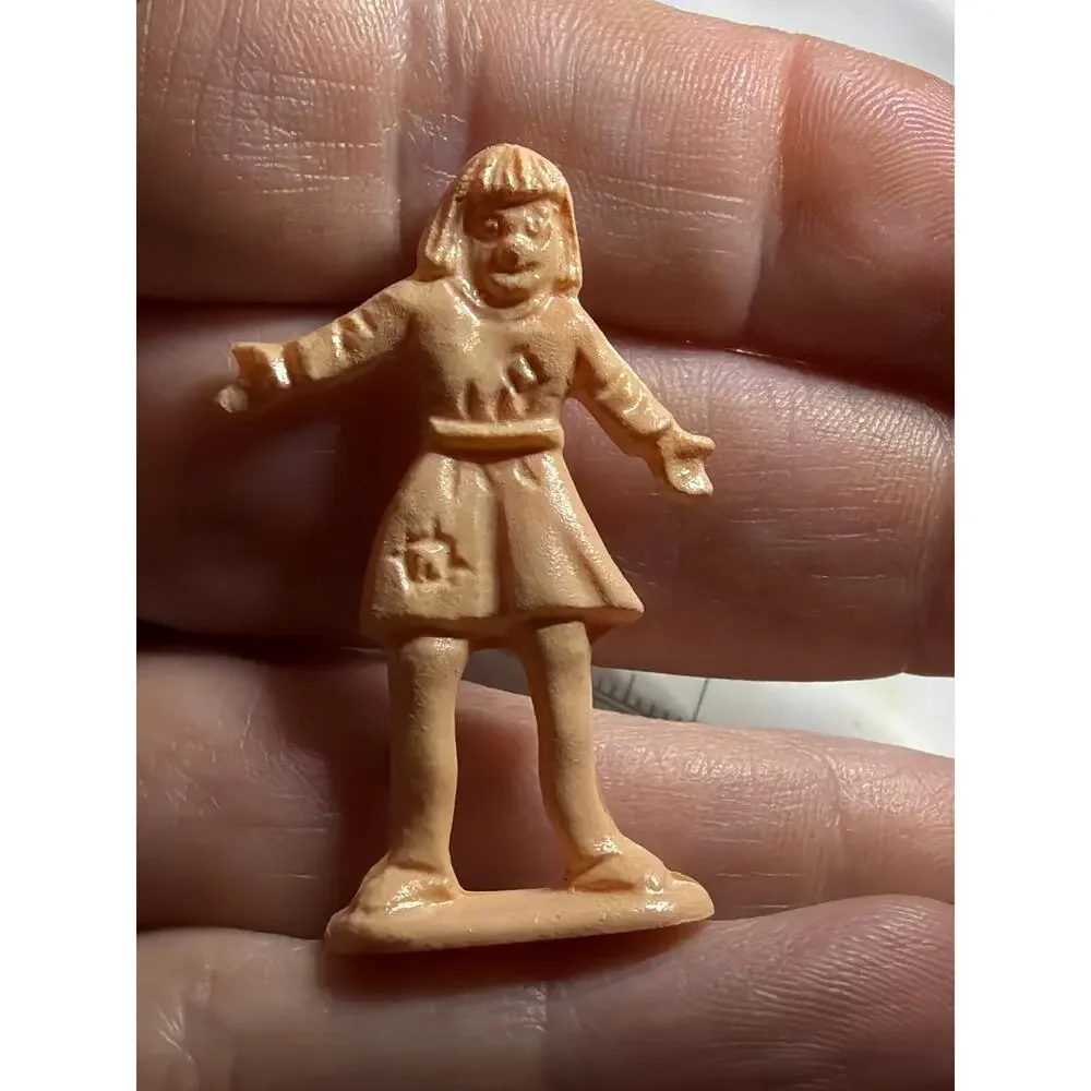 Vintage 1950s Pink Plastic Girl Figurine Cracker Jack Cereal Prize Premium Toy